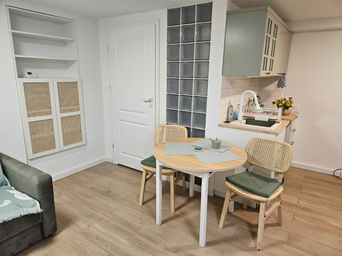 Room 4, Chopina 23 by Grand Apartments, Sopot