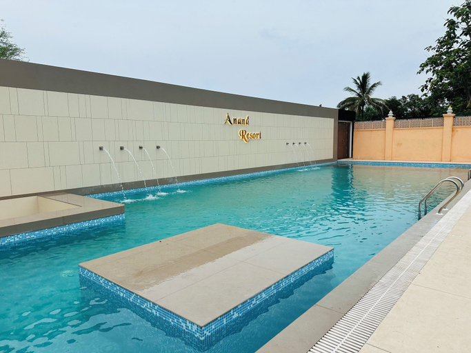 Pool, Anand Resort, Durg