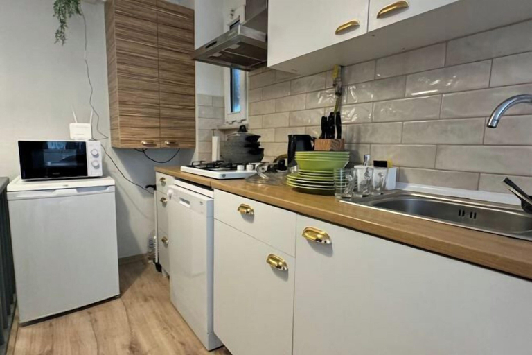 Private kitchen 2, Duplex with a Bosphorus view, Beyoğlu