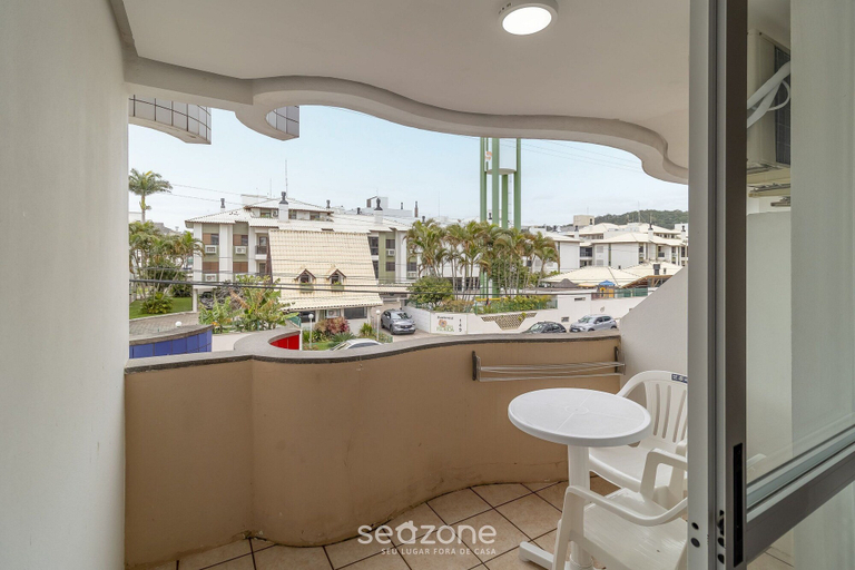Property grounds, Apt c/ Varanda in Condominio Pe na Areia Iho127, Florianopolis