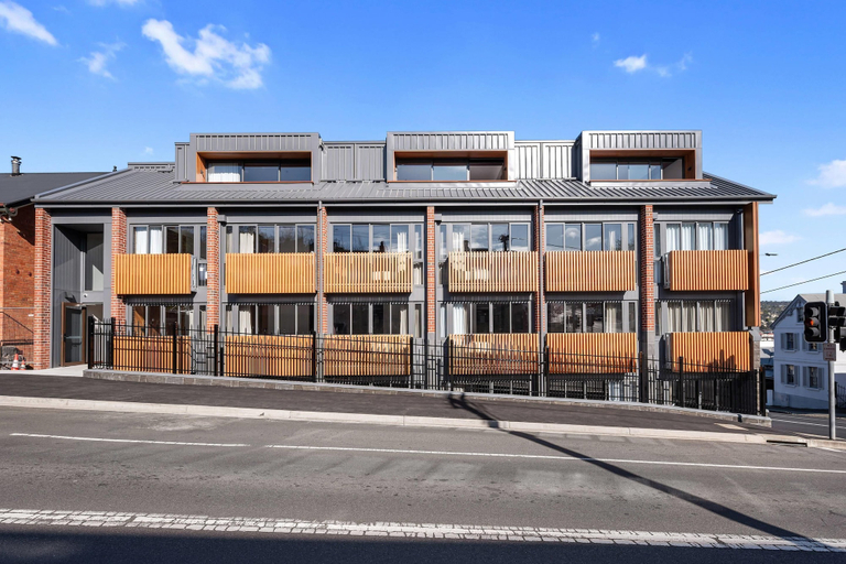 Exterior 2, George Hotel Launceston, An Ascend Collection Hotel, Launceston - Pt B