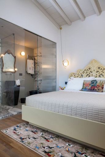 Room 2, Dimora Moncher, Massa Carrara
