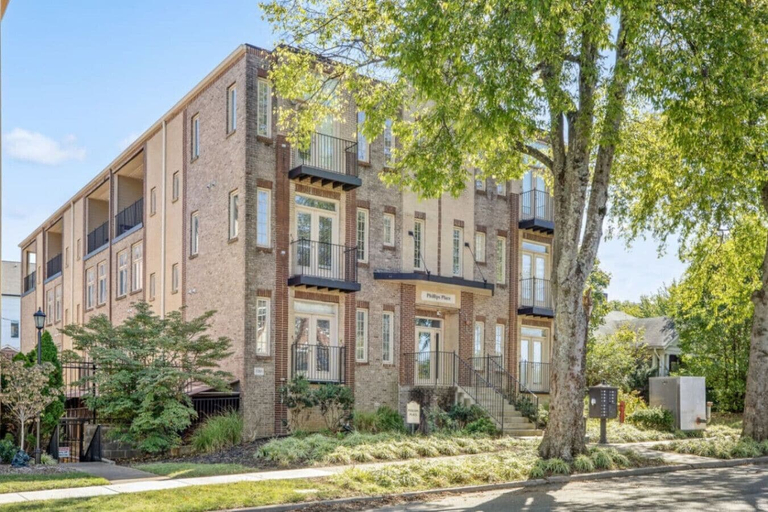 Primary image, 3203 Long BLVD, Davidson