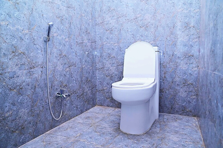 Bathroom, HOTEL Nath PALACE, Varanasi