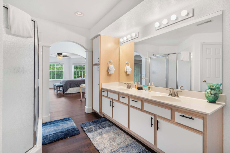 Bathroom 3, Lake Hideaway Waterfront Condo w/ Resort Perks!, Stone