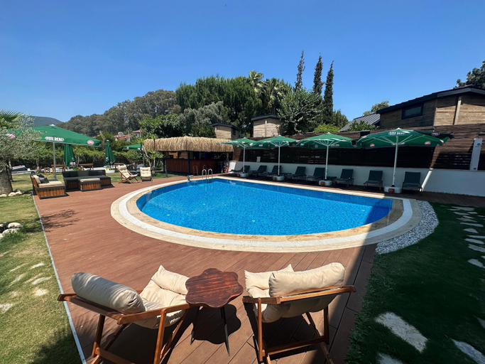 Pool 5, Yengeç, Ula