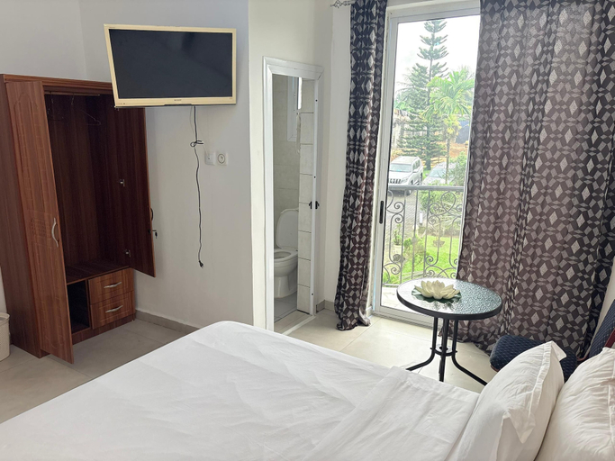 Room 3, Jacobs Hôtel, Wouri