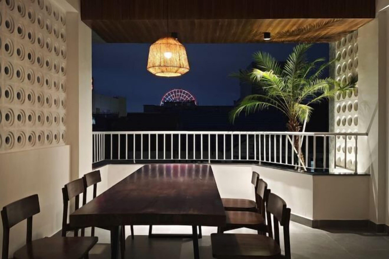 Interior 5, GomiHouse-Cozy-4BRs-5 'to Lotte Mart- jacuzzi pool, Da Nang