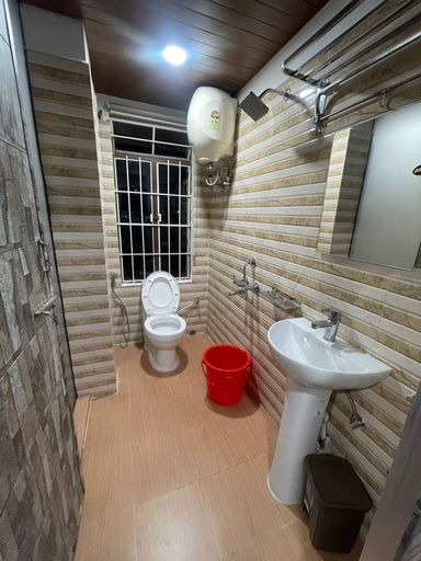 Bathroom 2, Anagh Guest House, East Khasi Hills