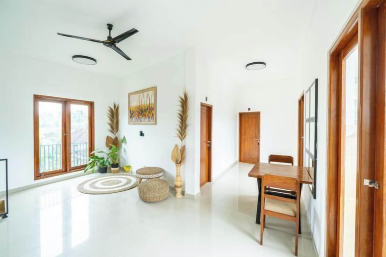 Interior 3, Lemon Tree Hotel Bali, Buleleng