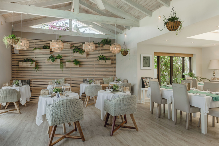 Restaurant 4, Cottage Pie by Robberg, Eden
