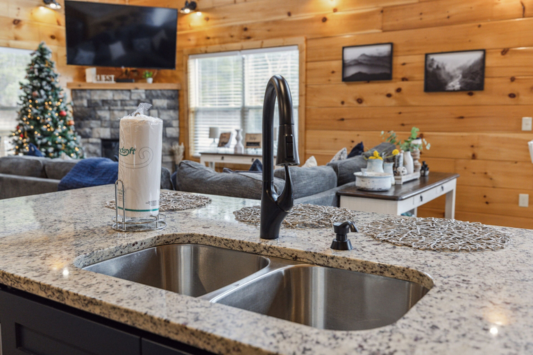 Interior 2, Big Bear Splash 2 Bedroom Cabin, Sevier
