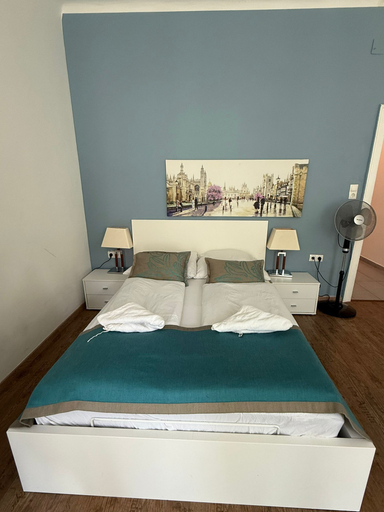 Room 4, Value 1BR Apt Close to Westbahnhof, Wien