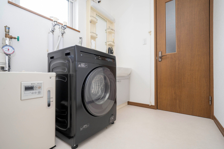Laundry room 2, CRAFT, Asahikawa