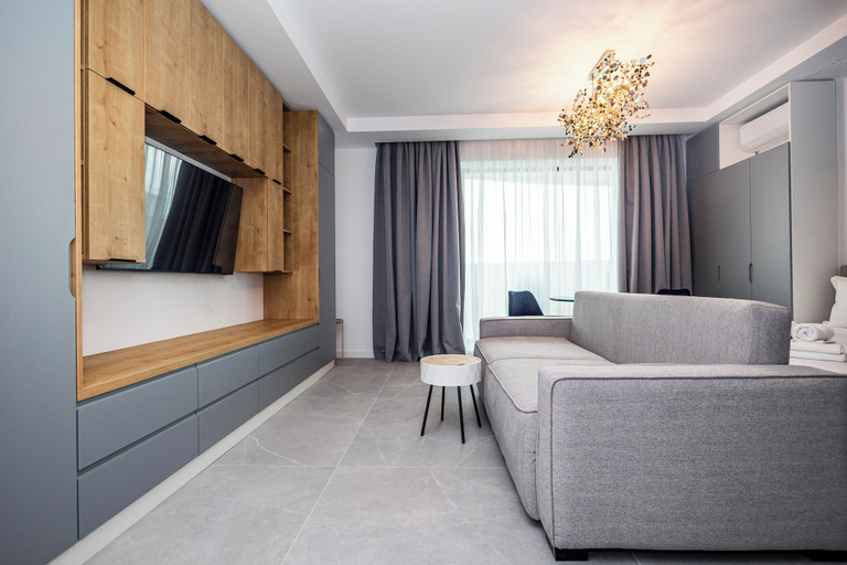 Room 2, Sol Axxis Nova, Navodari
