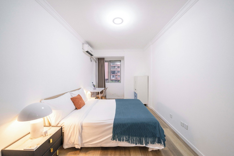 Room 4, Tyms 4BR 2BA APT Riverside, Shanghai