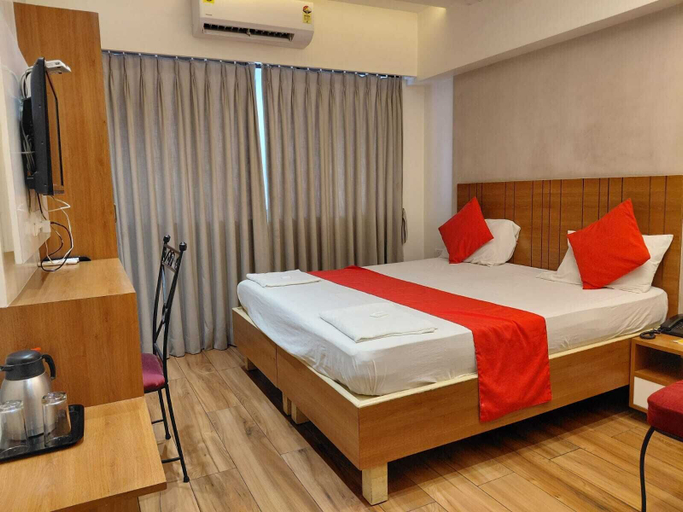Bedroom 5, HOTEL WOODLAND, Mumbai Suburban