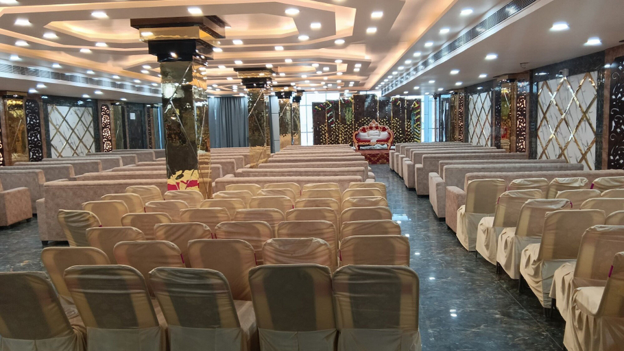 Banquet hall 5, VRINDA HERITAGE HOTEL & BANQUET HALL, Siwan