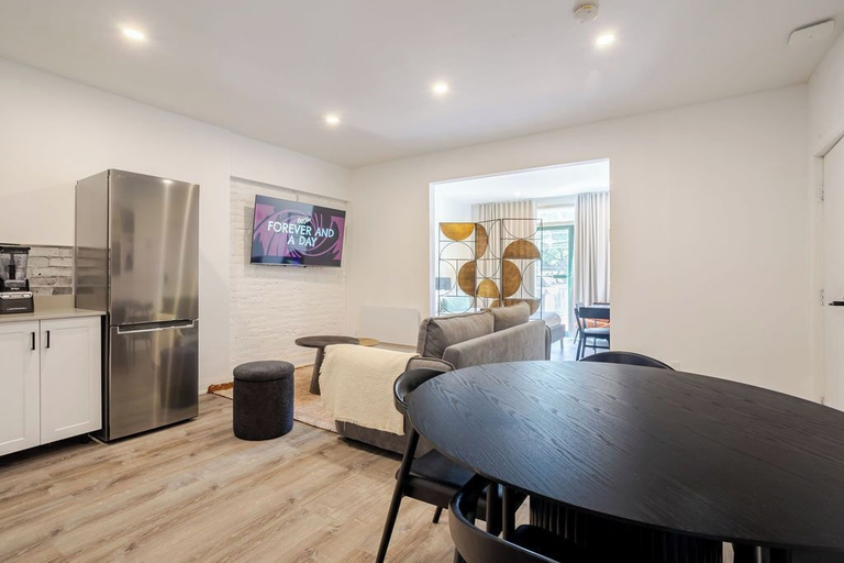 Living area 3, Theatre Hotel by Lodgo, Montréal