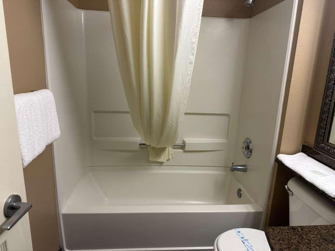 Bathroom 4, Ocean Paradise Hotel and Resort, Grays Harbor