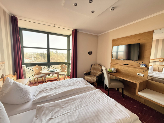 Bedroom 2, Landhotel BurgenBlick, Erfurt