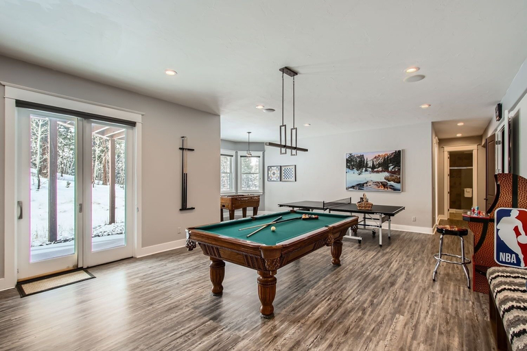 Game room, Mountain Majesty 6 Bedroom Home, Gilpin