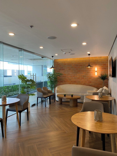 Interior 2, Shore 3 Unit 878 Tower 2, Pasay City
