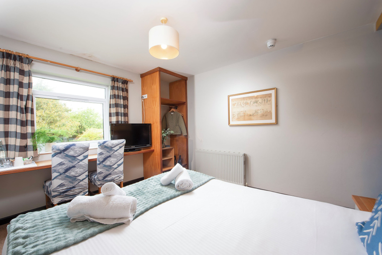 Room 2, The Tolgus Inn at Tricky's, Cornwall