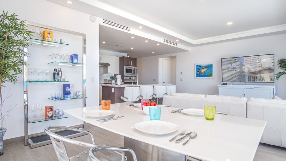 Room 3, Breathtaking 2 Bedroom Condominium, Puerto Peñasco