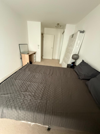 Room 4, MANDARA PLACE, London