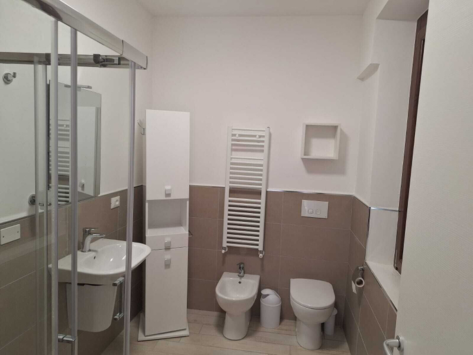 Bathroom 4, Starlight Apartment, Milano