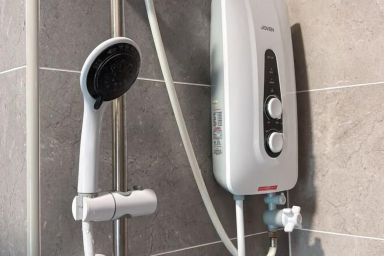 Bathroom amenities 5, The Cove Hillside Residence Ipoh By Ply Home, Kinta