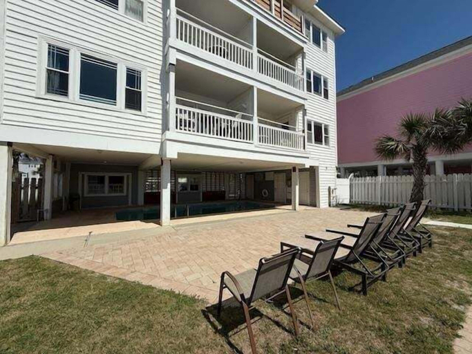 Exterior 3, Boston Commons 101 3 Bedroom Condo by RedAwning, Horry