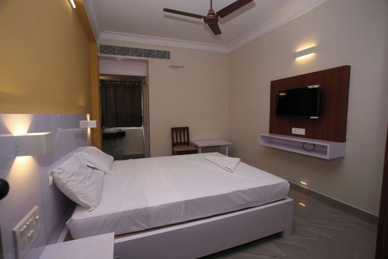 Bedroom 4, Golden Tower, Chennai