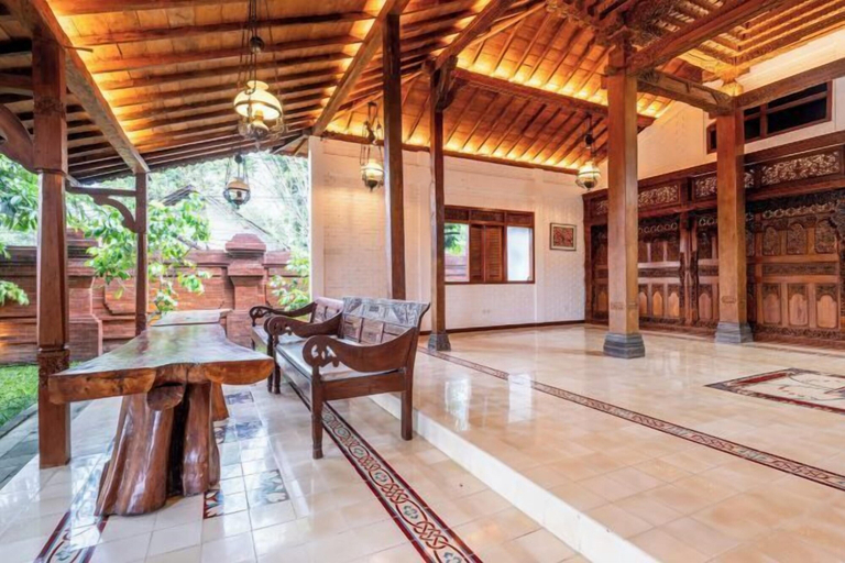 Interior 2, Joglo Wardani, Sleman