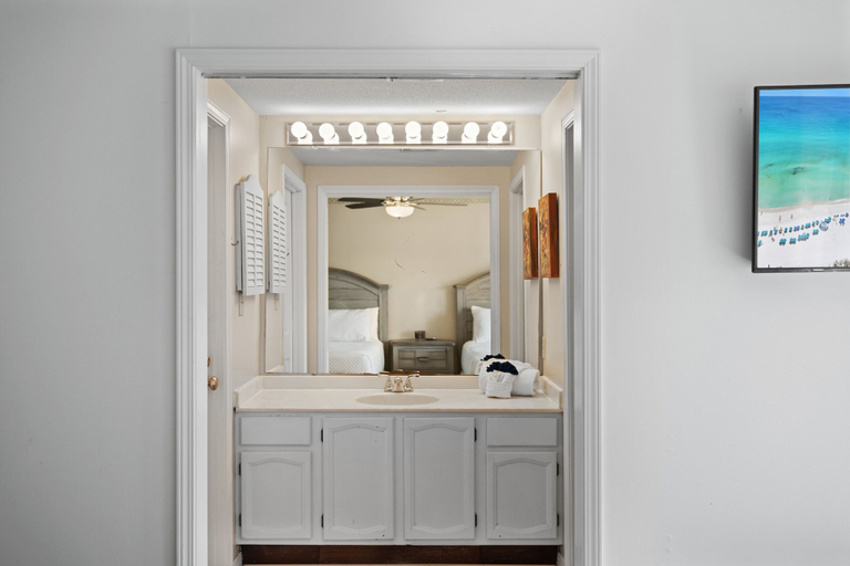 Interior 2, High Tides And High Proof 105 2 Bedroom Condo, Walton