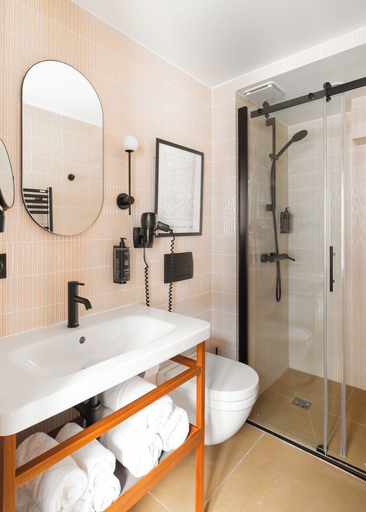 Bathroom 4, Limehome Paris Montmartre, Paris