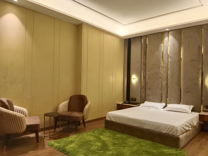 Room 5, Hotel Maharaja Crest, Jammu