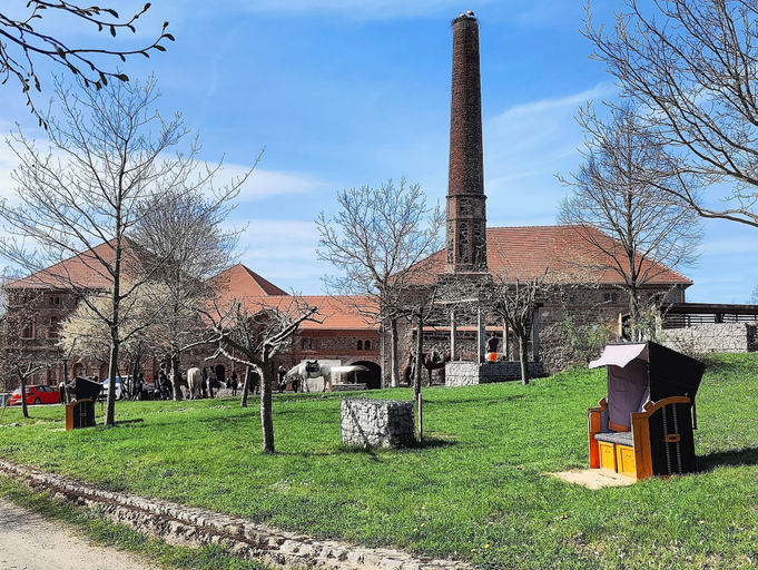 Primary image