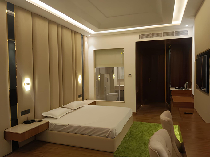 Room 3, Hotel Maharaja Crest, Jammu