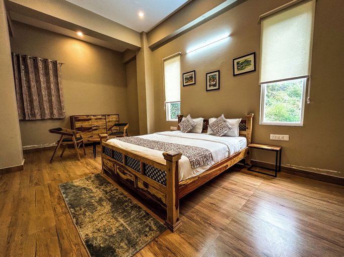 Room 2, Hotel Alchemy Bistro & Inn, Kangra