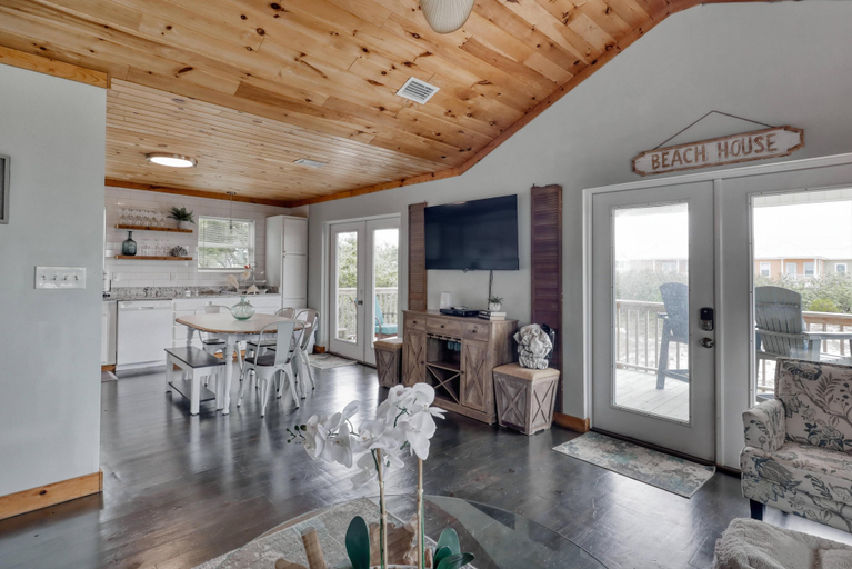 Living area 4, Whitesands Beach House, Baldwin