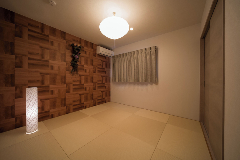 Room 4, sanwasen miyabi sakura hibiki, Beppu