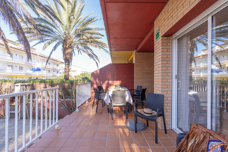 Exterior 5, JOUVACATIONS VILLA FRESER 3, Girona