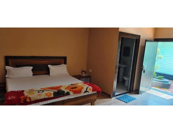 Room 3, Shree Ram Swaroop vatika, Chitrakoot
