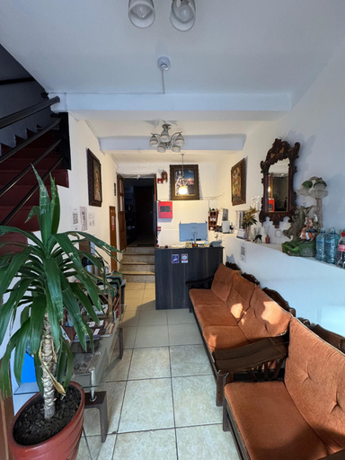 Living area, Hostal El Auqui, Cusco