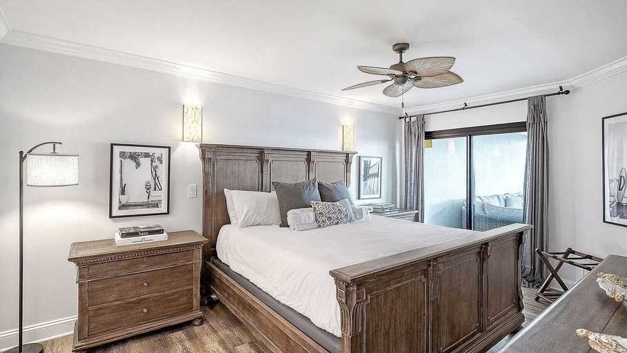 Bedroom 2, 412 Seascape by Avantstay Oceanfront + Balcony, Charleston