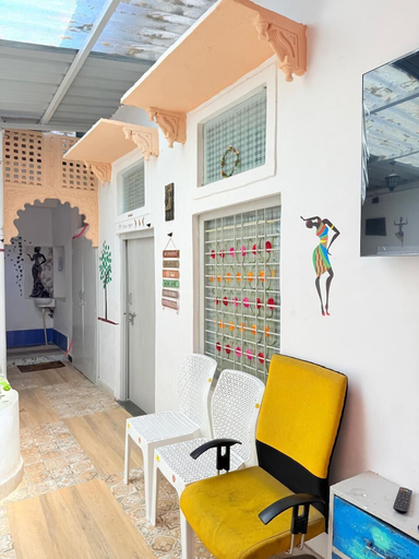 Living area, ORAMA STAYS - Dormitory, Udaipur