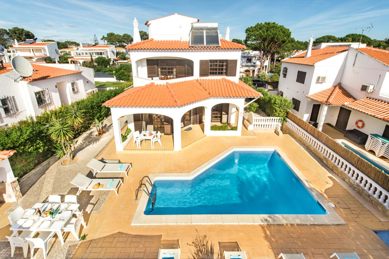 Sport & Beauty 2, Ideal Villa for Fantastic Family Holidays, Loulé
