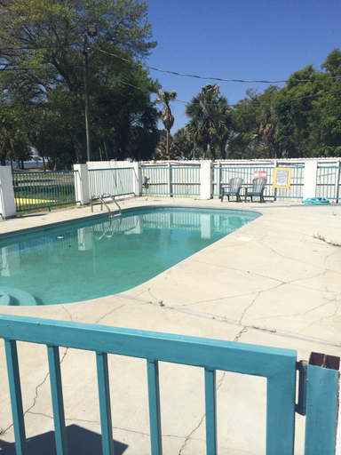 Outdoor pool, Econo Lodge Biloxi Beach, Harrison